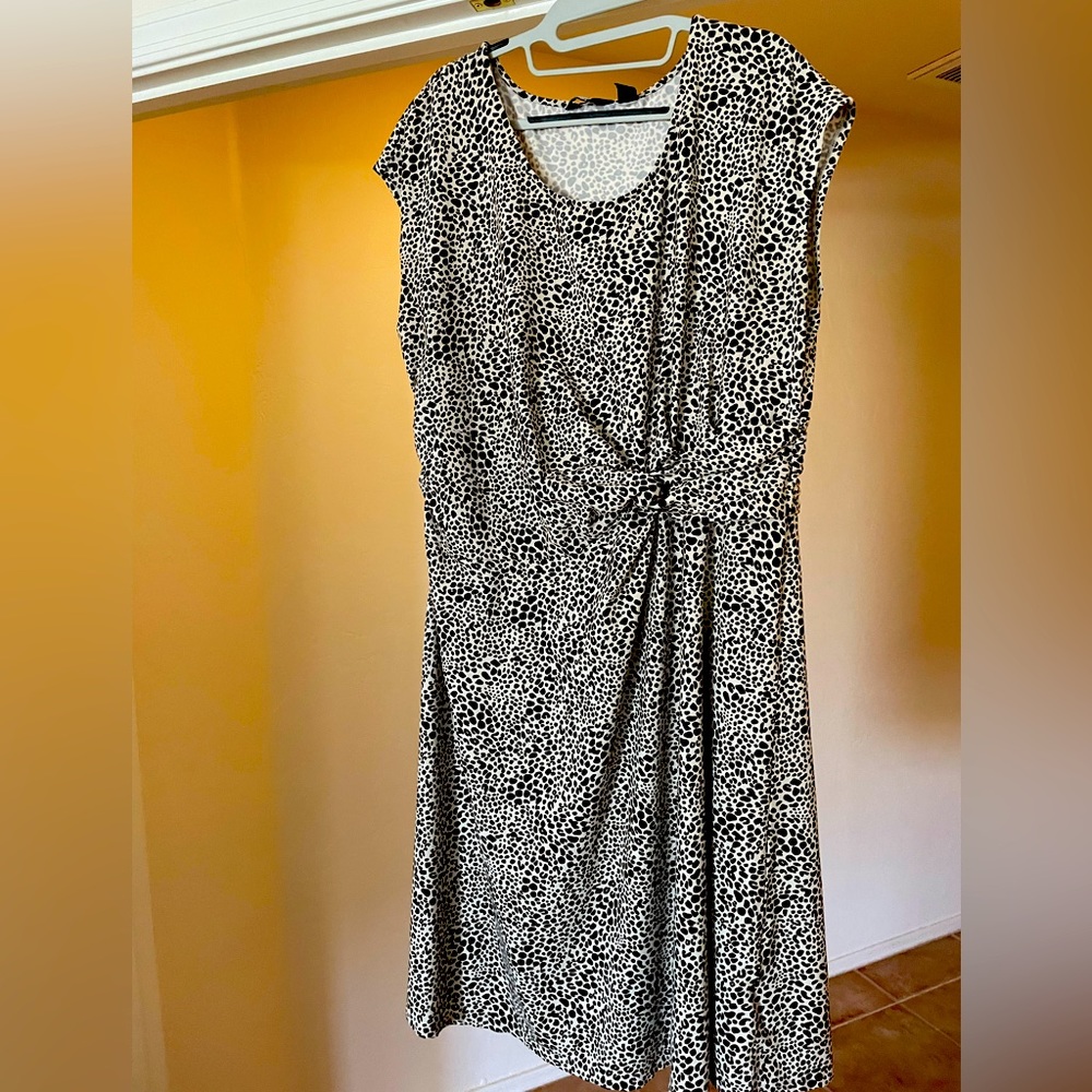 Animal print sleeveless dress